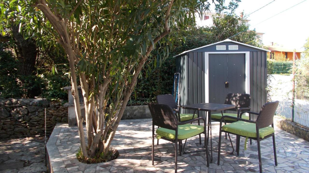Guest House Accommodation Rupine Premantura Exterior photo