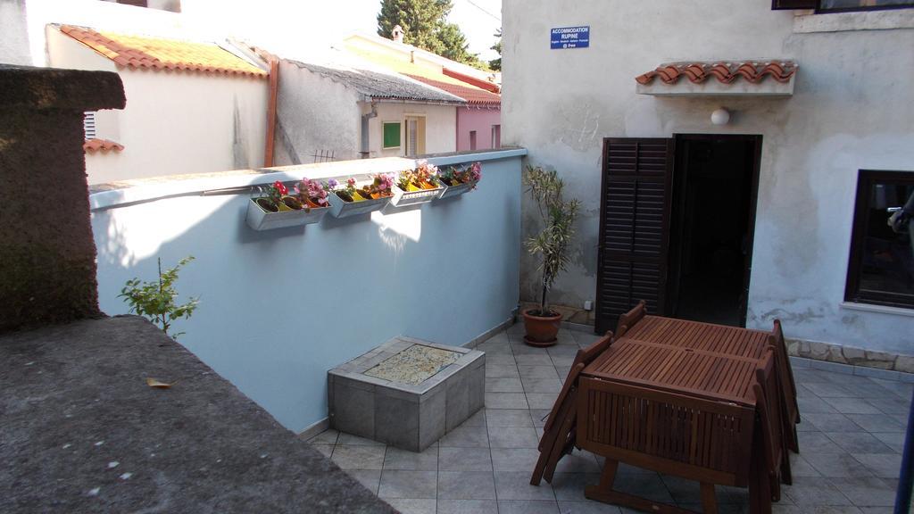Guest House Accommodation Rupine Premantura Exterior photo